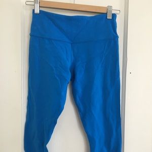 Lululemon luon wonder under crops
